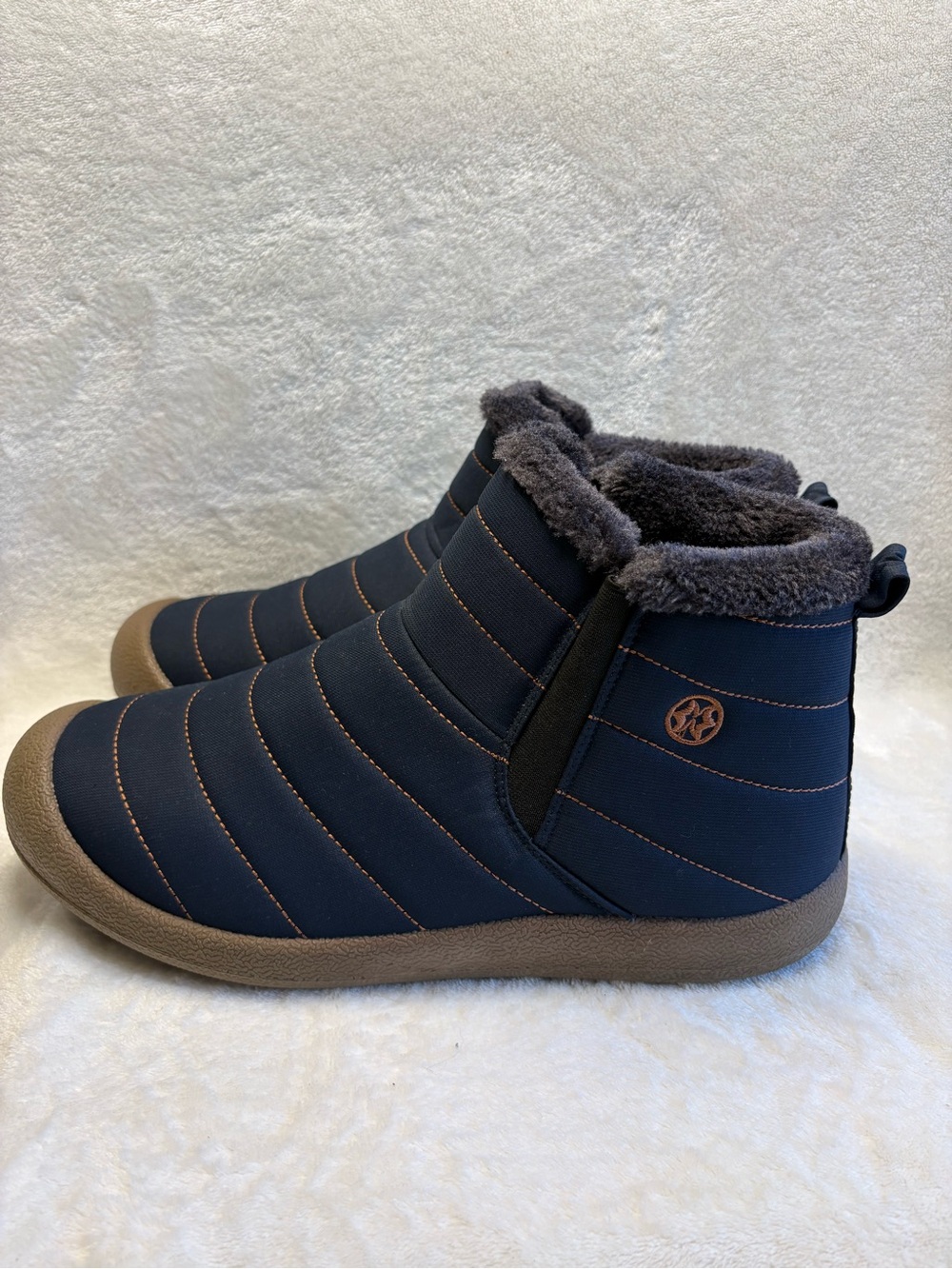 Eagsouni  Unisex Snow Boots Winter Slip On Shoes Sz: 45 (W 12.5) (M 11)